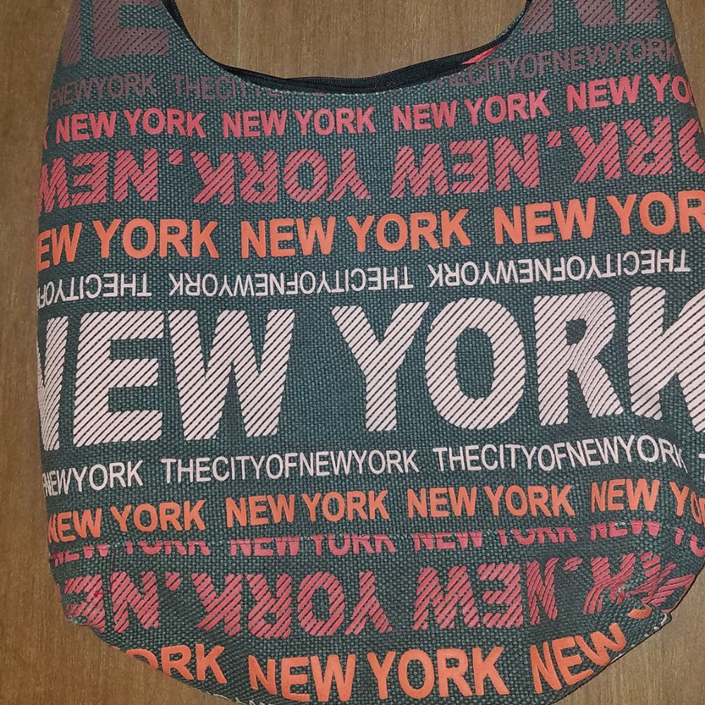 NEW Robin Ruth NY Shoulder Bag